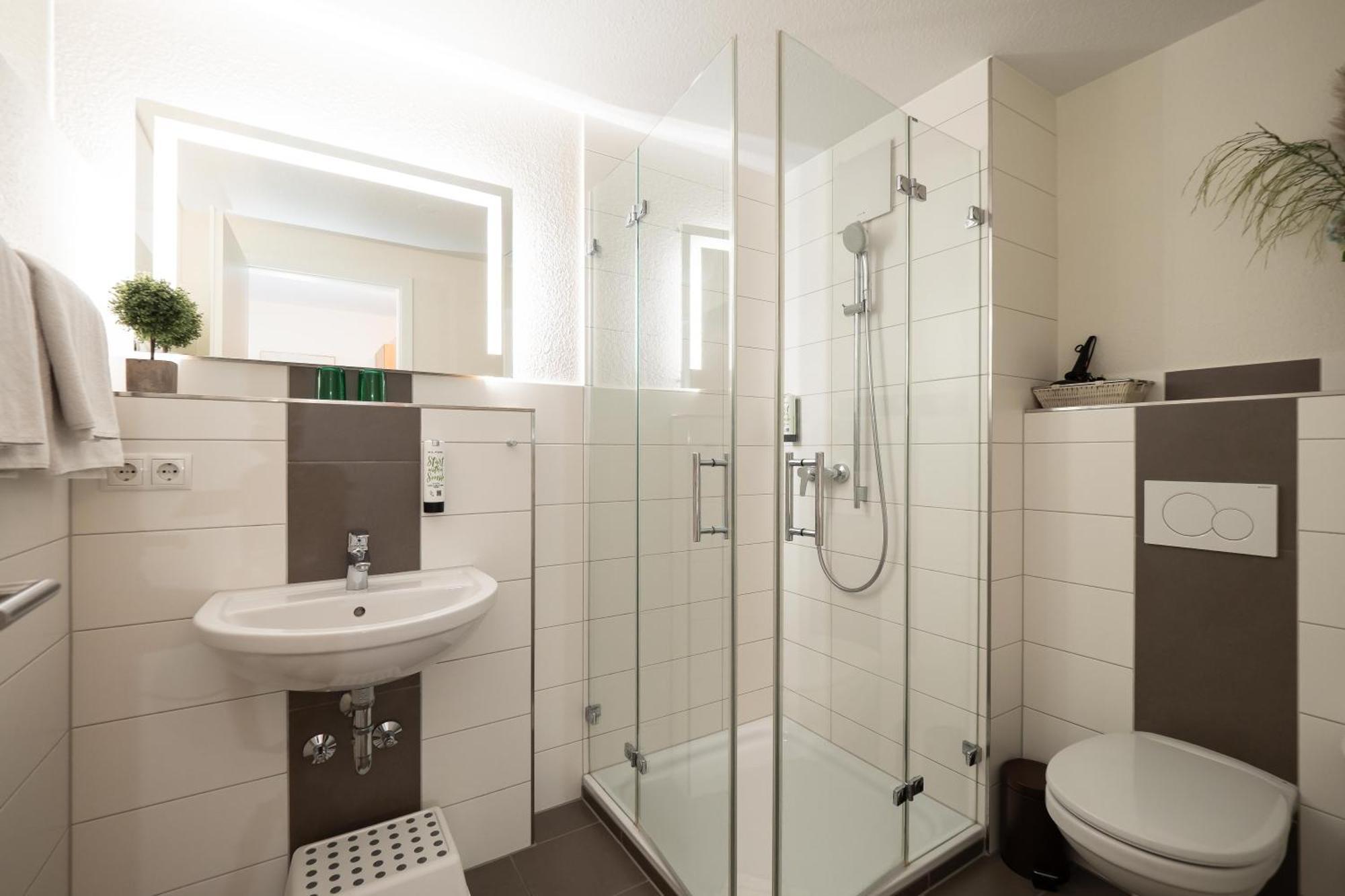 Gaestehaus Gn8 Nocleg ze śniadaniem